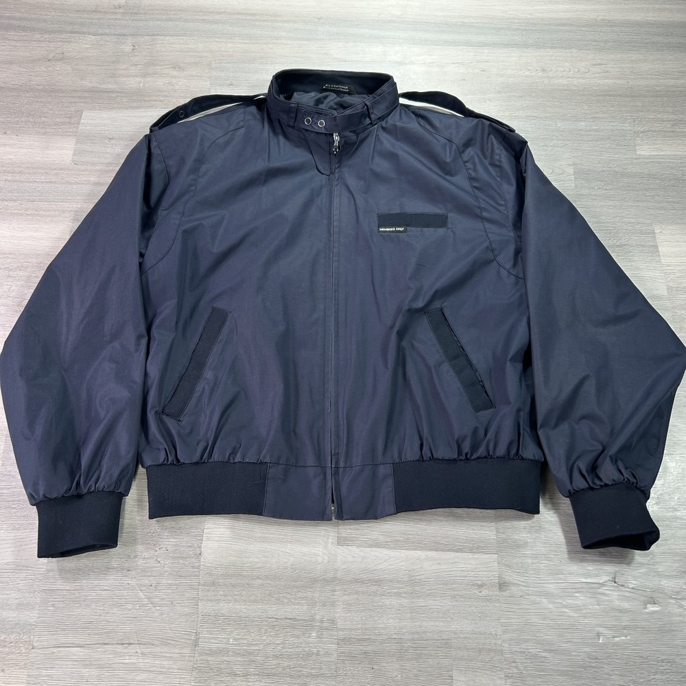 VTG Members Only Jacket Mens Large Blue Bomber Full Zip Epaulet Lined Casual